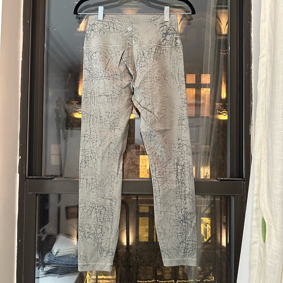 Lululemon Wunder Train - Picture 2 of 8